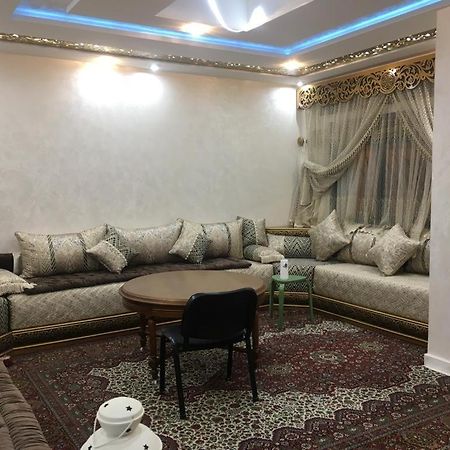 Appartement Y Tangeri Esterno foto